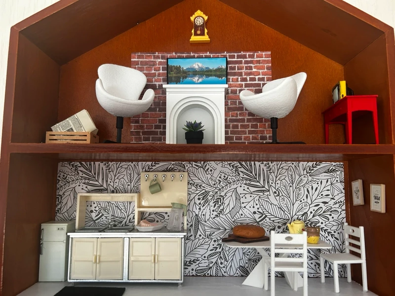 2 storey mini room setting — photo 2
