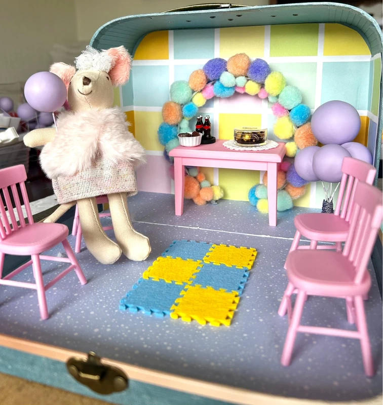 Maileg Mouse inspired Party Scene in a Suitcase — photo 2