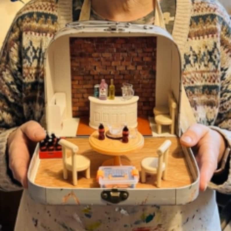 Pub Suitcase